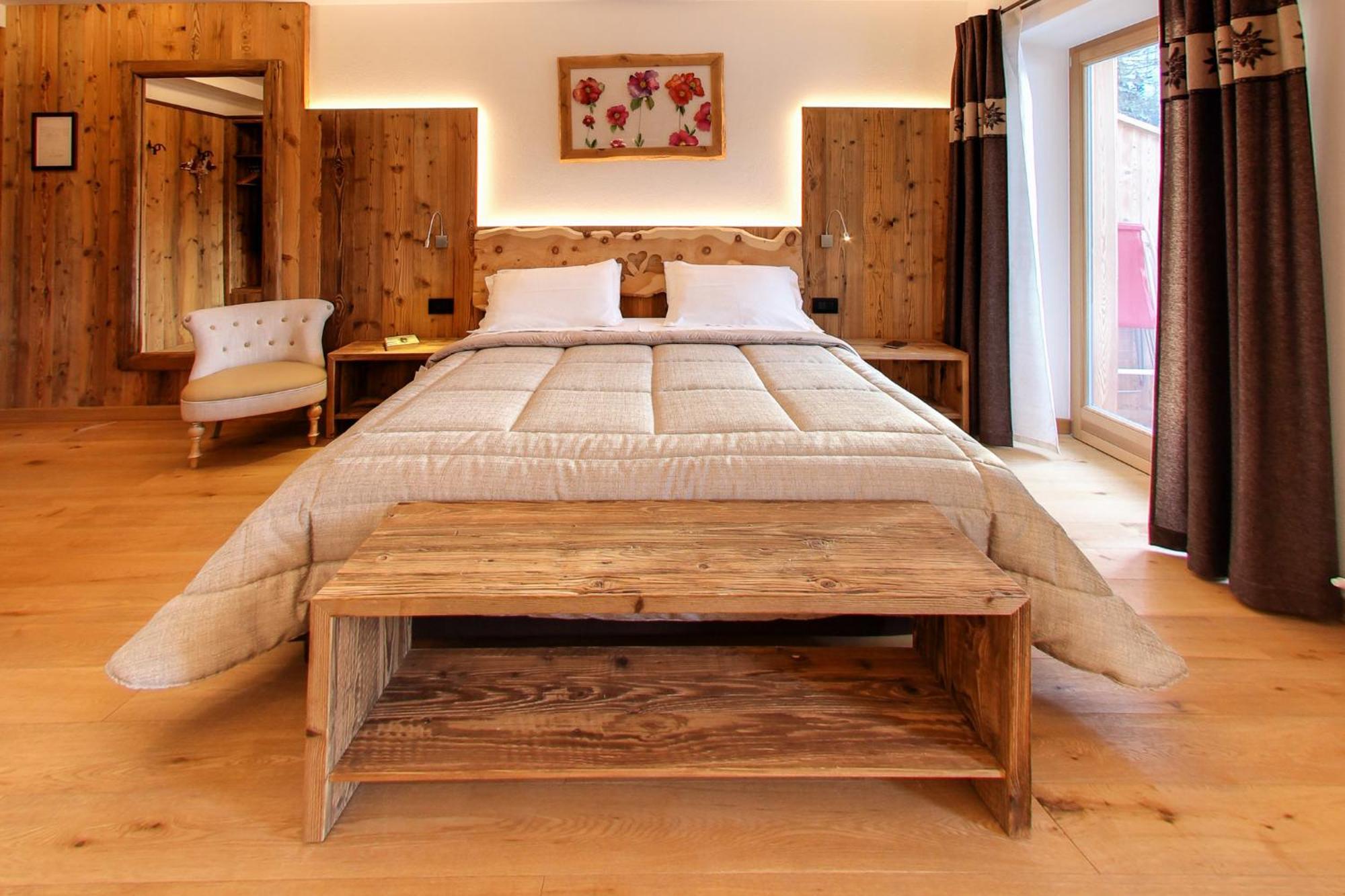 Rifugio Flora Alpina Hotell Passo San Pellegrino Eksteriør bilde