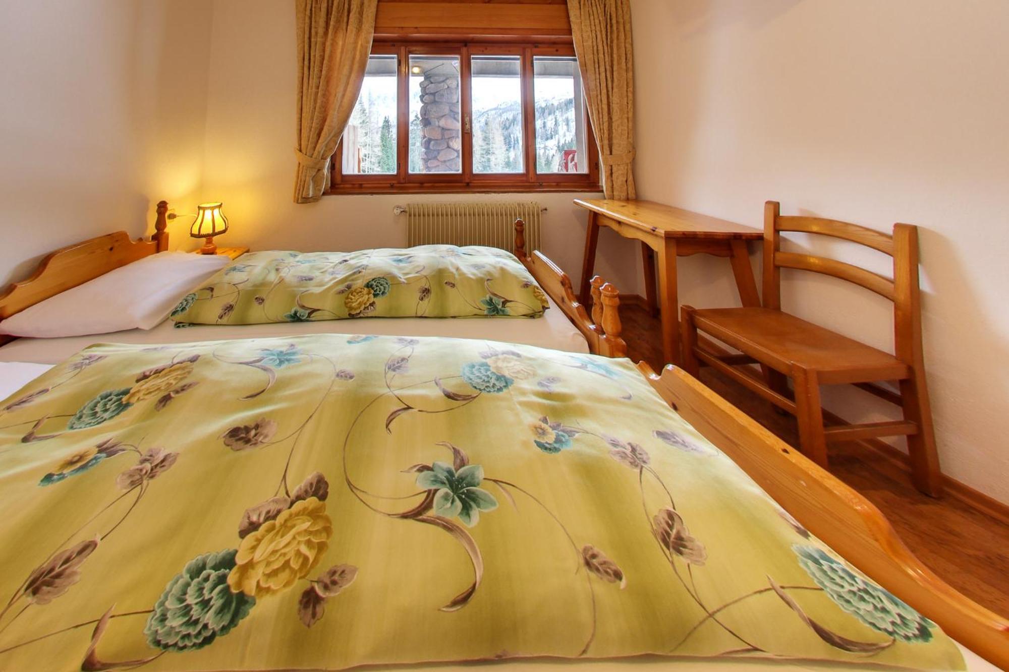Rifugio Flora Alpina Hotell Passo San Pellegrino Eksteriør bilde