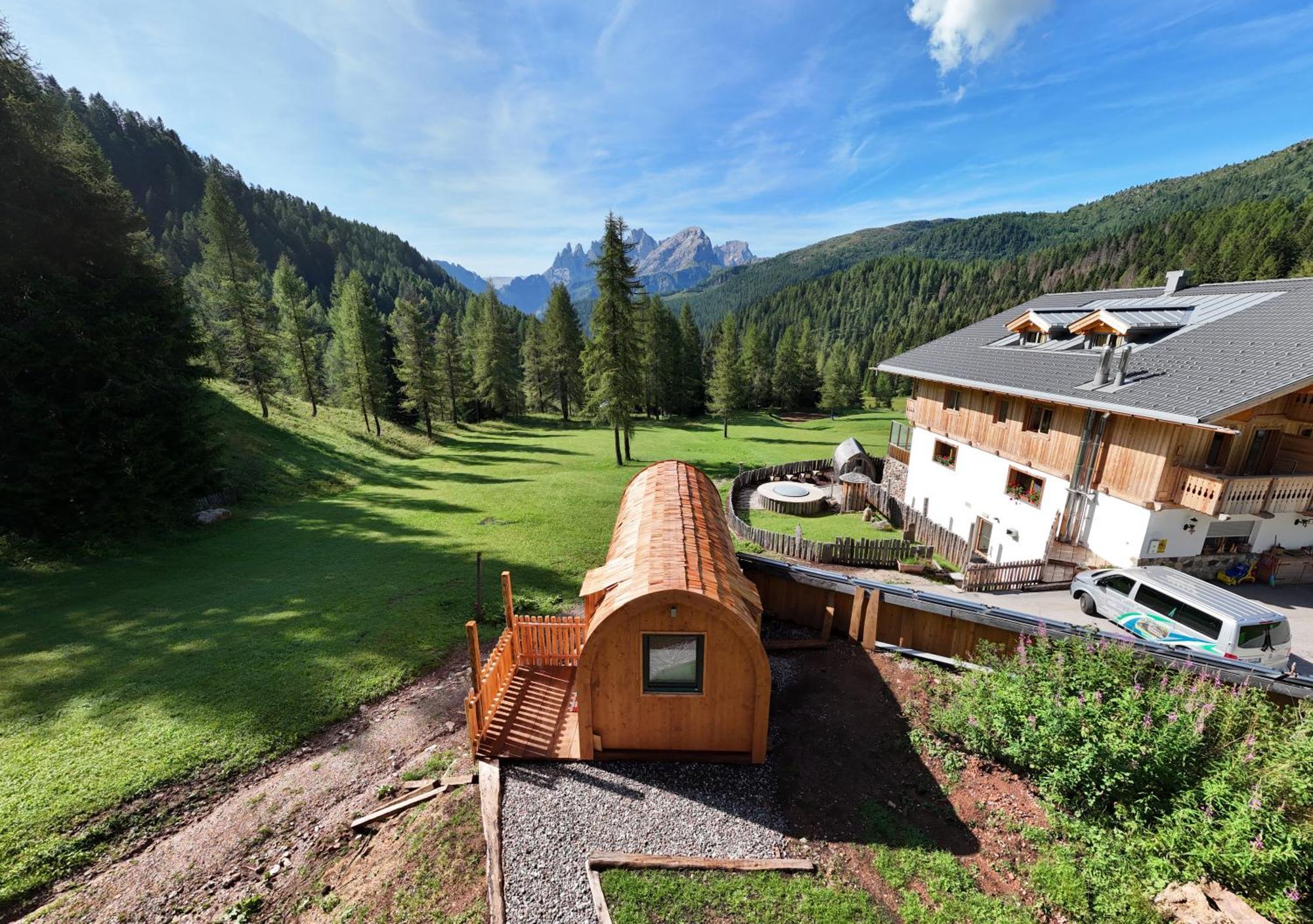 Rifugio Flora Alpina Hotell Passo San Pellegrino Eksteriør bilde